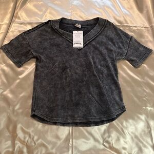 Bundle of 8 Women’s Short Sleeve Tops